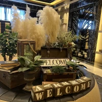 welcomeの小物も備え付けあります