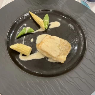 メイン