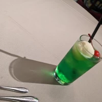 珍しいメロンクリームソーダ