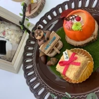 途中で甘味を出してくれました。