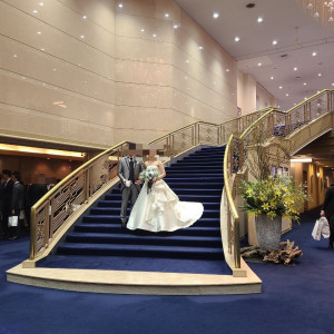 披露宴後にロビーの大階段で撮影できます。|691238さんの明治神宮・明治記念館の写真(2038394)