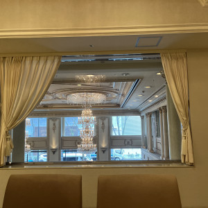 ロビーシャンデリア|691280さんの新横浜グレイスホテル/ ロゼアン シャルムの写真(2043997)