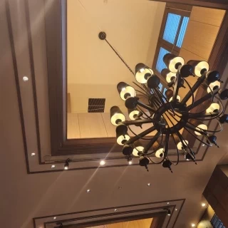 ブラックシャンデリア