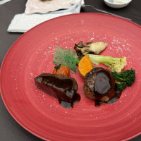 お肉料理はフィレ肉とハンバーグで豪華でした