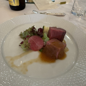 メインのお肉料理もゲストから柔らかくて美味しいと好評でした|691553さんのザ コンチネンタル横浜の写真(2572492)