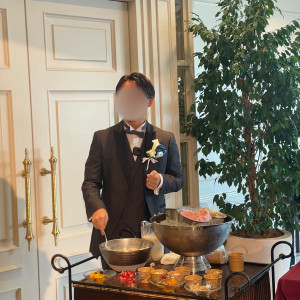 デザートビュッフェで新郎がアイスを提供しました!|691553さんのザ コンチネンタル横浜の写真(2572499)