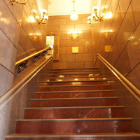 階段もオシャレです