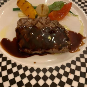 メインのお肉です|691625さんのロイヤルチェスター福岡の写真(2524770)