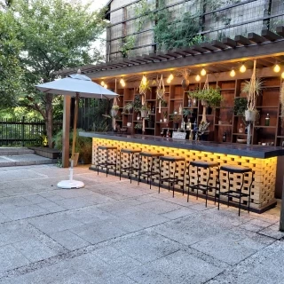 屋外