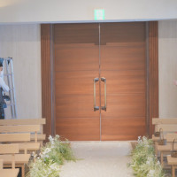 挙式会場のドアです