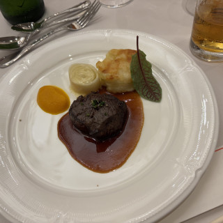 お肉料理