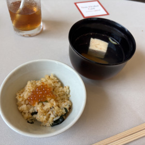 お吸い物とご飯|691926さんのキャッスルガーデン OSAKAの写真(2474859)