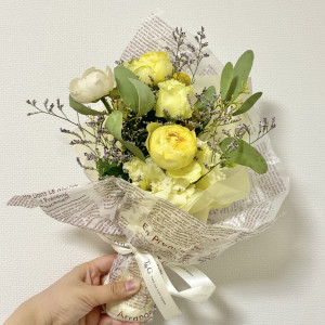 サプライズで私のイメージカラーで花束を作ってくれて嬉しかった|692015さんのアーセンティア迎賓館(浜松)の写真(2045515)