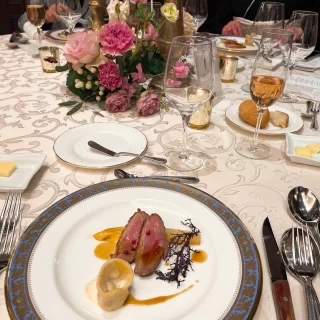 フレンチの肉料理