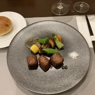お肉、野菜はもちろん、塩もこだわりがある