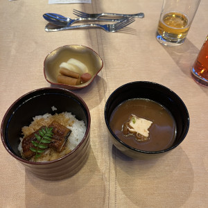 うなぎご飯とお味噌汁とお新香|692177さんの日本平ホテルの写真(2047195)