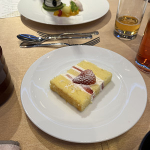 ゲスト用のウェディングケーキ|692177さんの日本平ホテルの写真(2047194)