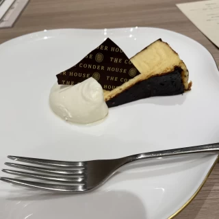 バスクチーズケーキ