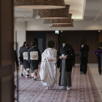 挙式会場→披露宴会場までの廊下です