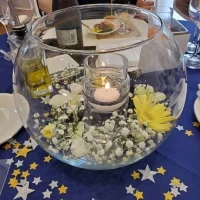 キャンドルを使った装花にしました