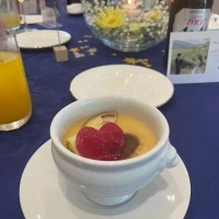 茶碗蒸しの具材はハートになっています