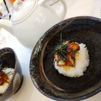 鰻にお出汁をかけていただきました。