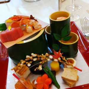 前菜はドライアイスのスモーク演出でテンション上がりました。|693240さんのUTSUNOMIYA MONOLITH ～宇都宮モノリス～の写真(2599526)