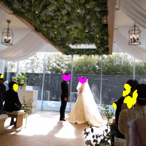 チャペルは日が差してお二人が輝いていました。|693240さんのUTSUNOMIYA MONOLITH ～宇都宮モノリス～の写真(2599515)