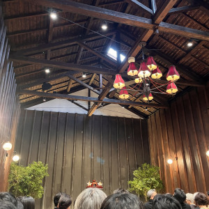 天井が高い酒蔵の居抜きをした会場|693393さんの萬屋本店 - KAMAKURA HASE est1806 -の写真(2580829)