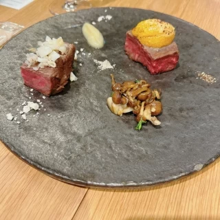 お肉料理