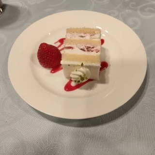 ウェディングケーキ