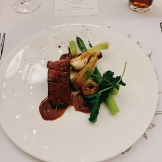 お肉料理