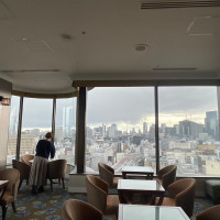 ラウンジ