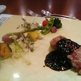 盛り付け・味ともに抜群。上質な素材の味がしっかり楽しめます