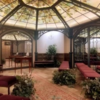 後方ゲスト席からの景色。ノスタルジックな庭園風景のよう