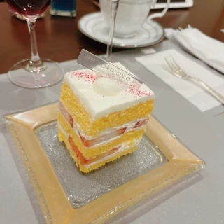 ふわふわのスポンジケーキでした