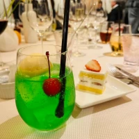 メロンクリームソーダ