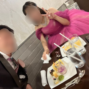 披露宴終了直後の写真です。ほっとしています。|694322さんのアルカンシエル luxe mariage 名古屋（アルカンシエルグループ）の写真(2217495)