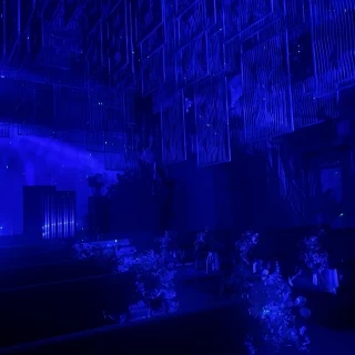 チャペルでの光の演出です。