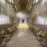チャペルの入り口からの写真です。
