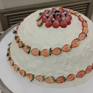 ウェディングケーキ
丸いものを選びました