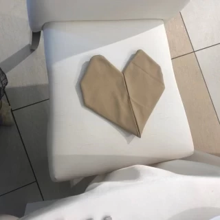 椅子からもどってたらこうなっていてホッコリしました。