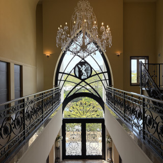 ガラス越しに舞鶴公園の緑が見えて、とても綺麗でした。