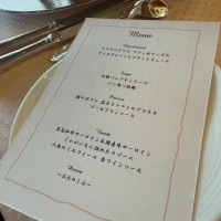 テーブル