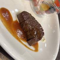 メインの肉料理