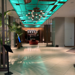 ロビーの照明の雰囲気|695344さんのザ マークグランドホテル（THE MARK GRAND HOTEL）の写真(2527425)