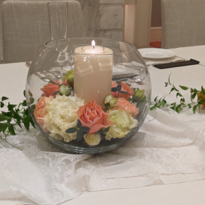 テーブル装花も素敵でした|695552さんの軽井沢プリンスホテル  フォレスターナ軽井沢の写真(2078561)