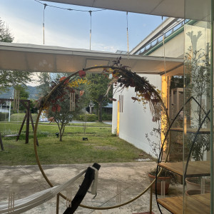 挙式会場まで向かう道の装飾|695641さんのVILLA ESTERIO（ヴィラエステリオ）の写真(2442581)