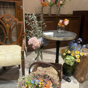 高砂新婦横の装花|695806さんのリストランテASO (ひらまつウエディング)の写真(2563943)