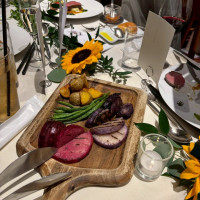 この会場ならではの野菜プレート